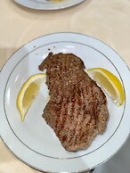 London Restaurant Hotel