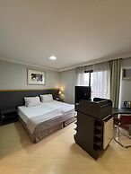 Get a Flat 1302 Bienal Ibira SP