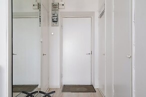 Renovated Top Floor Studio in Kallio