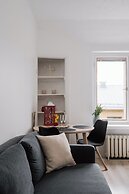 Renovated Top Floor Studio in Kallio