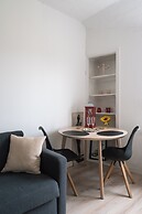 Renovated Top Floor Studio in Kallio