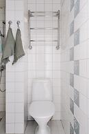 Renovated Top Floor Studio in Kallio