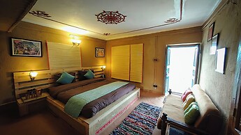 Neelkanth retreat