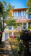 Neelkanth retreat