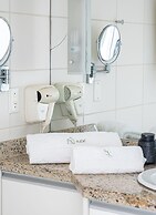 ARK Houses - Flat Beira-Mar com Piscina