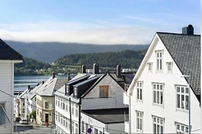 Wonderfully Located, 2bedroom, Balcony