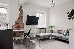 Renovated Top Floor Studio in Kallio