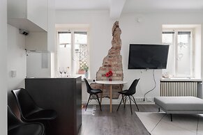 Renovated Top Floor Studio in Kallio