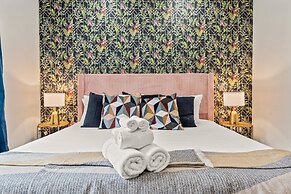 Family Oasis with 3BR, Games, WIFI & BBQ