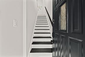 Family Oasis with 3BR, Games, WIFI & BBQ