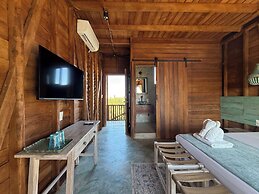 Krak-Inn by Andiani