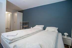 3 Bedroom Apartment With Free Parking