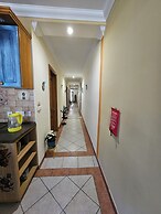 Country View Apartment