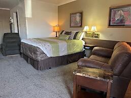 Marcus Daly Motel