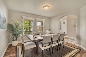 Chelemes House by Cloud Dream Homes