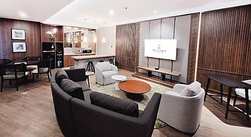 The Balcone Hotel & Resort