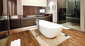 The Balcone Hotel & Resort