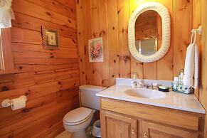 Spacious 8bd 7ba Log Home on Beltzville Lake in Southern Poconos - No