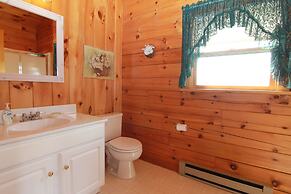 Spacious 8bd 7ba Log Home on Beltzville Lake in Southern Poconos - No