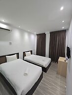 One Point Inn King Centre