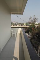 V & U Homestay Sadar