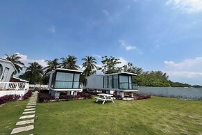 Saga Village Hotel & Resort Bintan