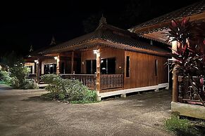 Phra Chan Khiang Dao Resort