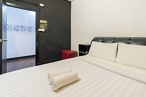 Kayan Hostel