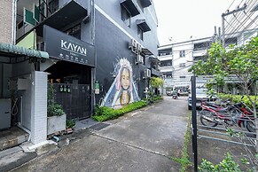 Kayan Hostel