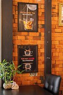 Kayan Hostel