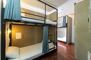 Kayan Hostel