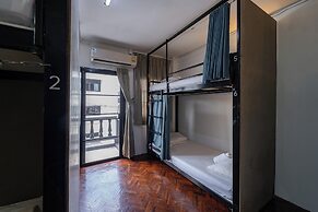 Kayan Hostel