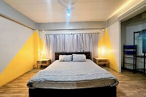 Me U Hostel