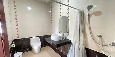 Yellow Tique Hotel
