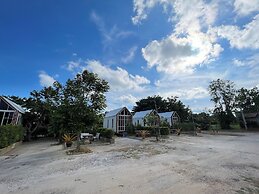 Oh Taley Resort