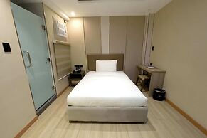 Belajandro Hotel Angeles City