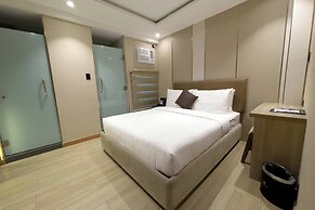 Belajandro Hotel Angeles City