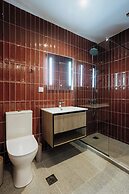 Canvas Color Your Stay