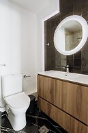 Canvas Color Your Stay