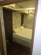 WINNERS HILL RESORTS