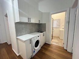 Tasha's Duplex on Muller