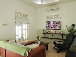 Villa The White House Seminyak