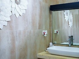 Villa The White House Seminyak