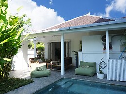 Villa The White House Seminyak