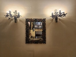 Hotel The Own Stay-Urban Boutique