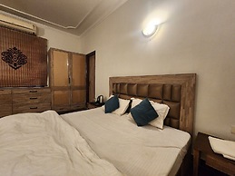 Hotel The Own Stay-Urban Boutique