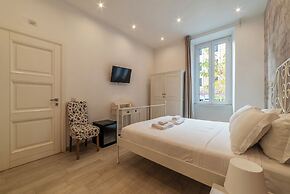 Major 93 Guesthouse