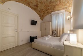 Major 93 Guesthouse