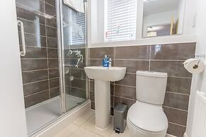 Bedford Meadows Apartment