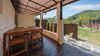 Boeun Pension at 77 Igashinjeong-gil